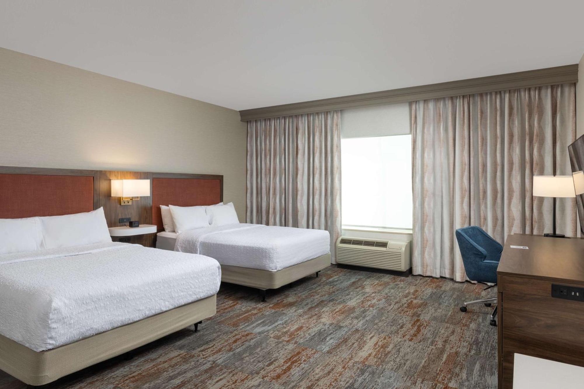 Hampton Inn & Suites Юба-Сити Экстерьер фото