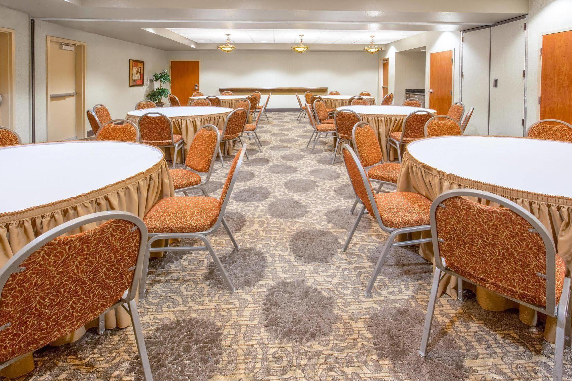 Hampton Inn & Suites Юба-Сити Экстерьер фото